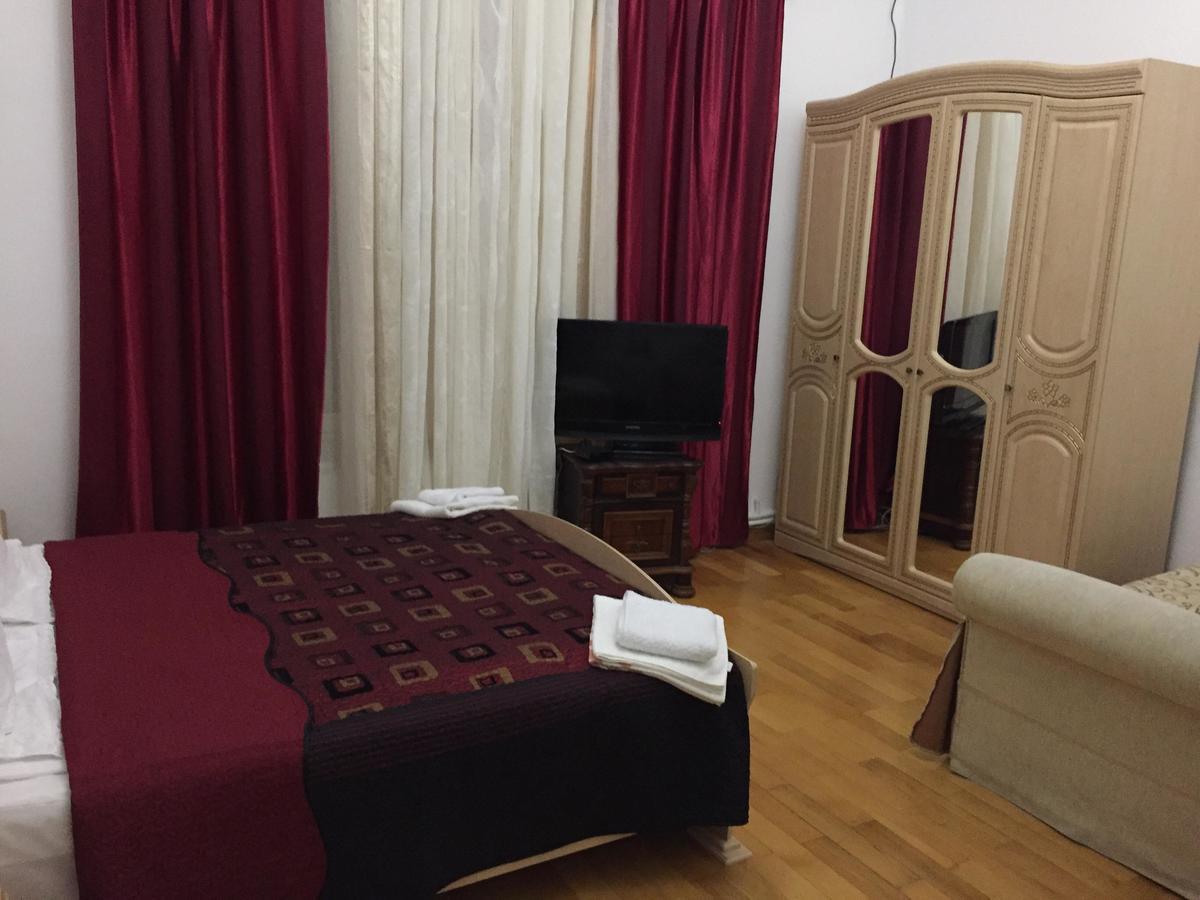 House 1899 Hotel Kutaisi Exterior photo